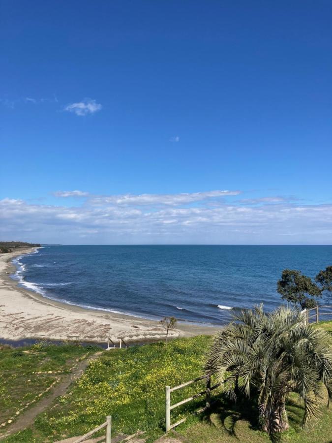 Punta Di Mare Aparthotel Linguizzetta Bagian luar foto