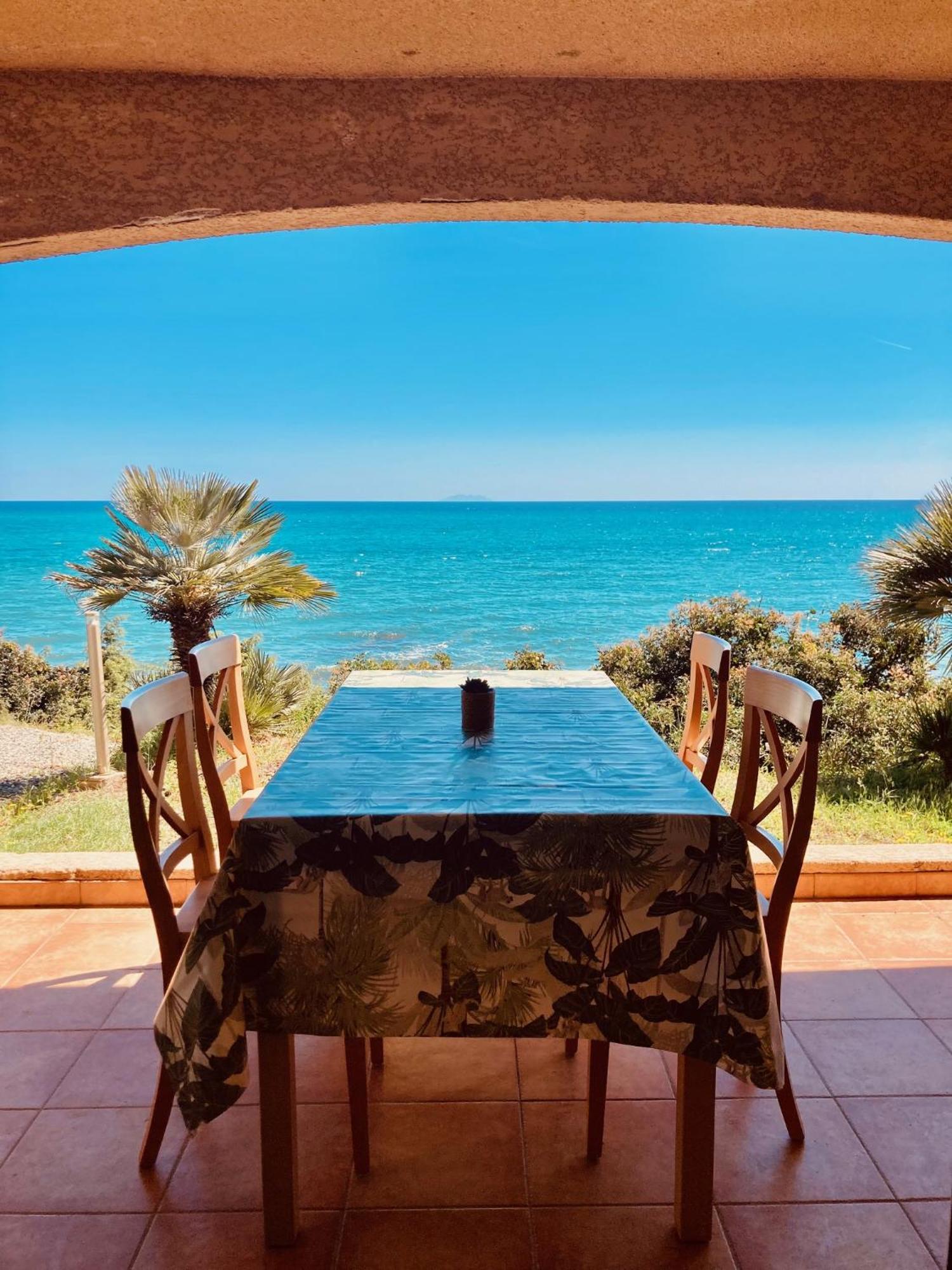 Punta Di Mare Aparthotel Linguizzetta Bagian luar foto